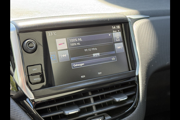 Peugeot 2008 BWJ 2017 | 1.2T 111PK Allure | CLIMA | TREKHAAK | NAVI | CARPLAY | LEDER/STOF