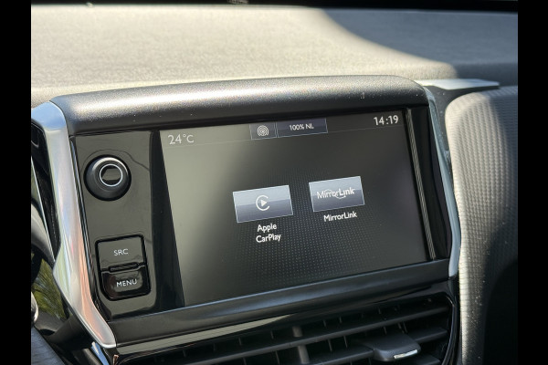 Peugeot 2008 BWJ 2017 | 1.2T 111PK Allure | CLIMA | TREKHAAK | NAVI | CARPLAY | LEDER/STOF