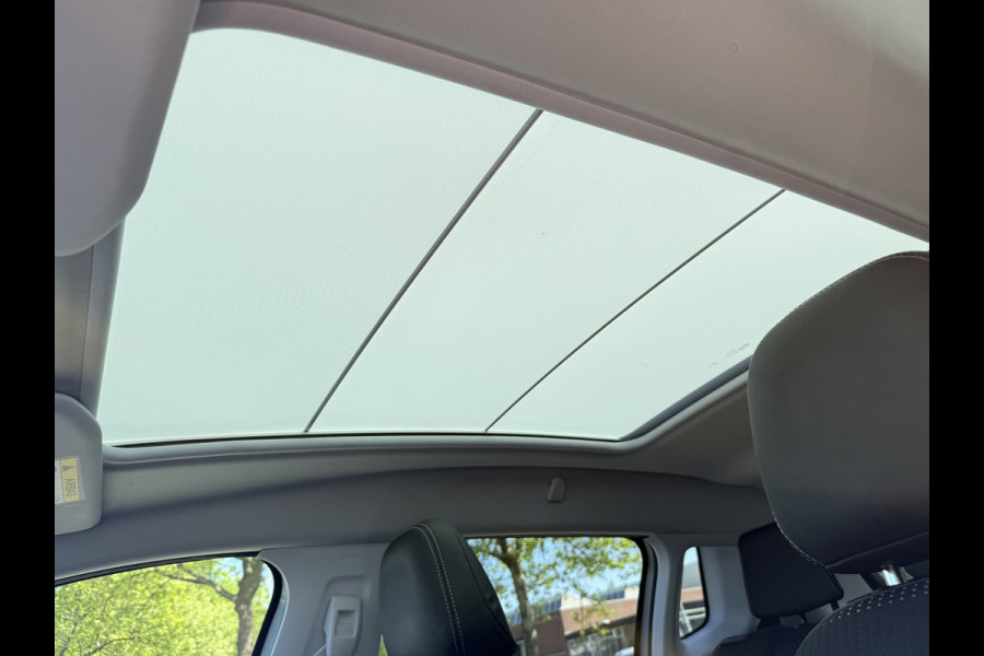 Peugeot 2008 BWJ 2017 | 1.2T 111PK Allure | CLIMA | TREKHAAK | NAVI | CARPLAY | LEDER/STOF