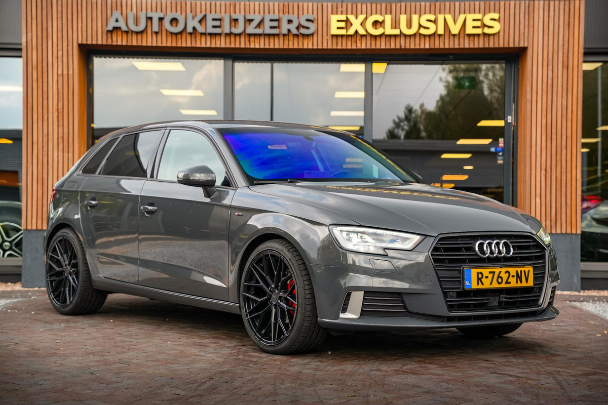 Audi A3 Sportback 35 TFSI CoD Advance Sport S Line Virtual Dash ACC 19" LMV Stoelverw. Clima Audi A3 Sportback 35 TFSI CoD Advance Sport S Line Virtual Dash ACC 19" LMV Stoelverw. Clima