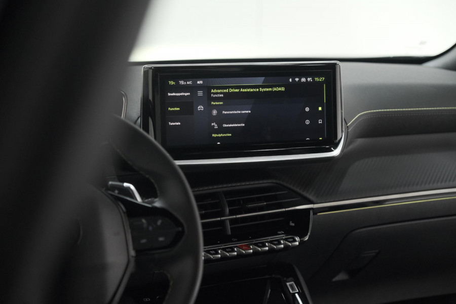 Peugeot 2008 PureTech 130 EAT8 GT | 360 Camera | Dodehoekdetectie | Navigatie | Apple Carplay