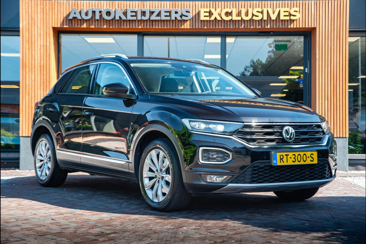 Volkswagen T-Roc 2.0 TSI 4Motion Sport Adapt. Cruise Virtual Dash DAB+ Carplay Navi 17''LM Volkswagen T-Roc 2.0 TSI 4Motion Sport Adapt. Cruise Virtual Dash DAB+ Carplay Navi 17''LM
