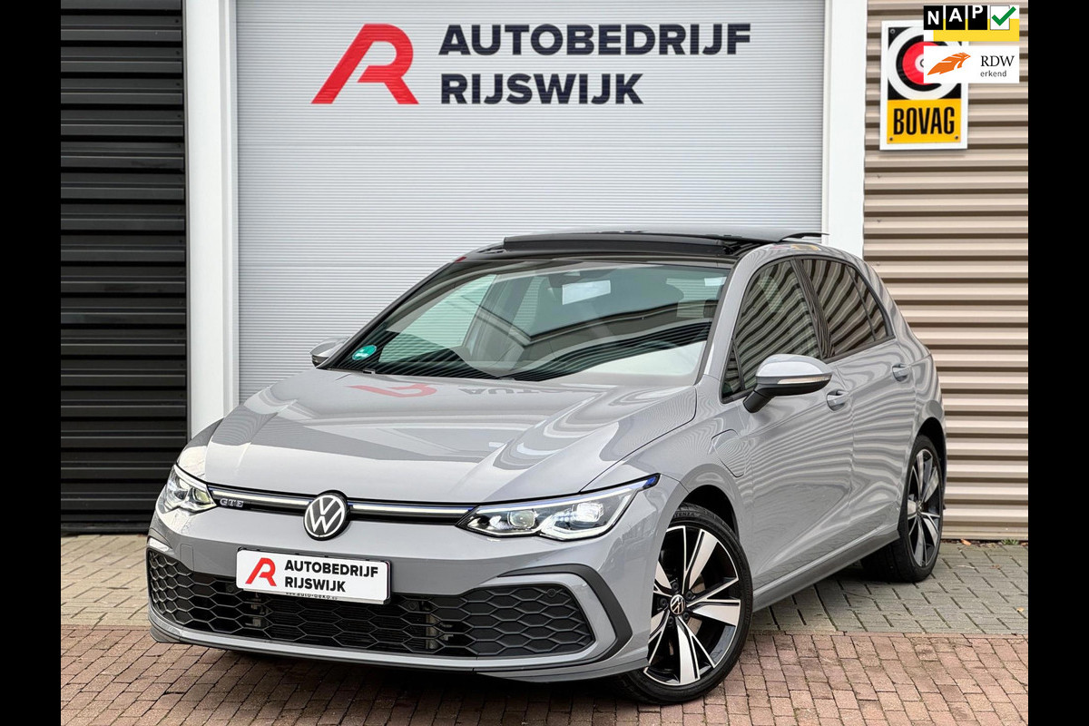 Volkswagen Golf 1.4 eHybrid GTE Pano/HuD/Dodehoek Volkswagen Golf 1.4 eHybrid GTE Pano/HuD/Dodehoek