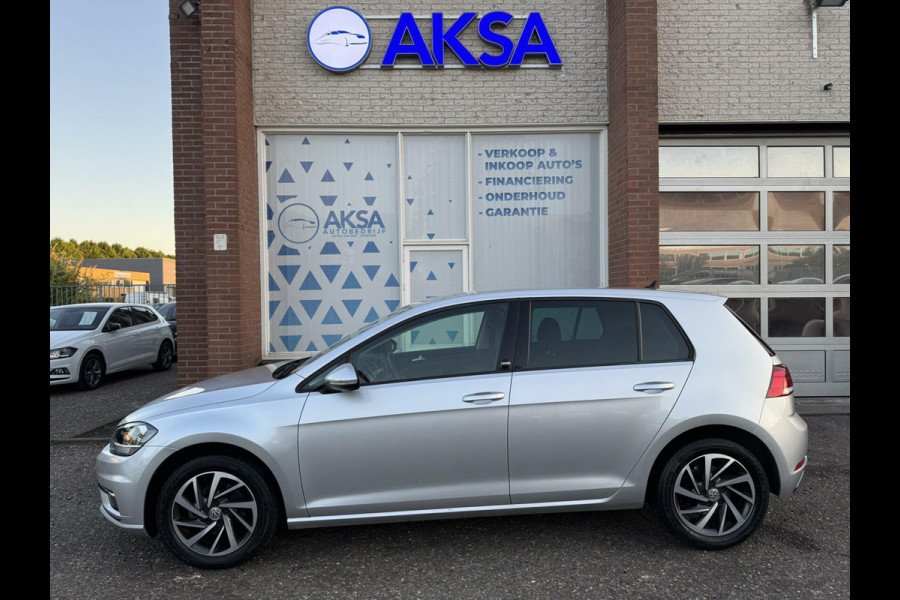 Volkswagen Golf 1.0 TSI Sound 110pk DSG ACC Navi CarPlay Stlvw PDC
