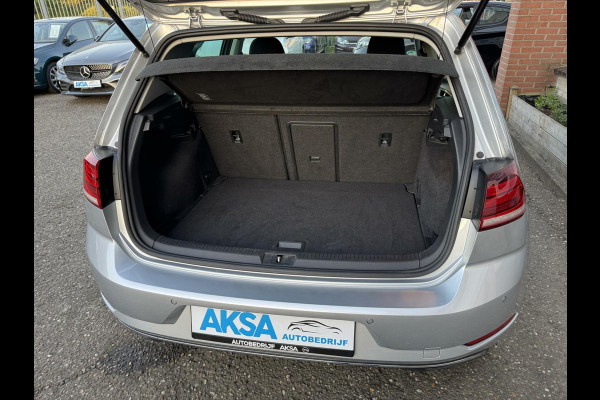 Volkswagen Golf 1.0 TSI Sound 110pk DSG ACC Navi CarPlay Stlvw PDC