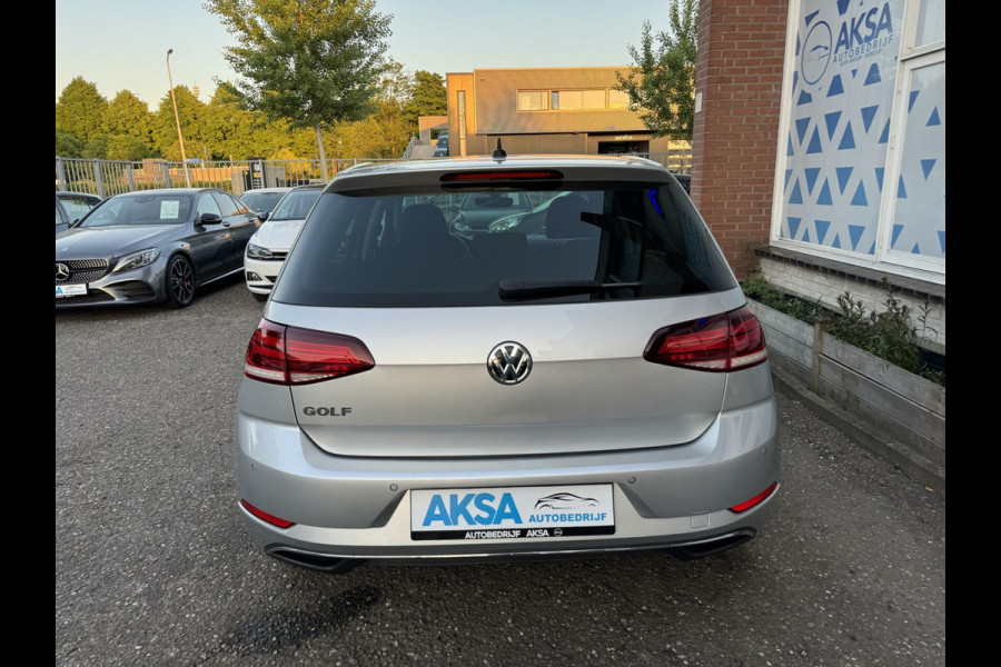 Volkswagen Golf 1.0 TSI Sound 110pk DSG ACC Navi CarPlay Stlvw PDC