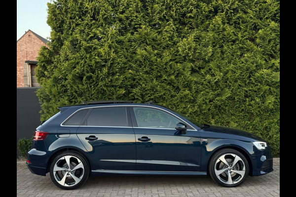Audi A3 Sportback 35 TDI 3x S-Line Panorama CarPlay Camera