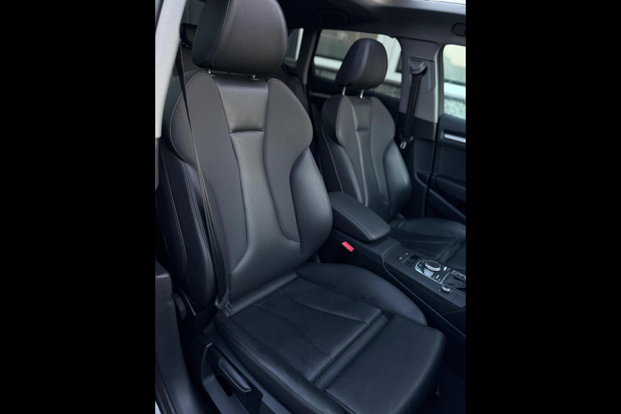 Audi A3 Sportback 35 TDI 3x S-Line Panorama CarPlay Camera