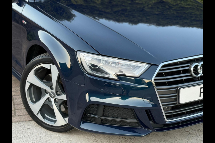 Audi A3 Sportback 35 TDI 3x S-Line Panorama CarPlay Camera