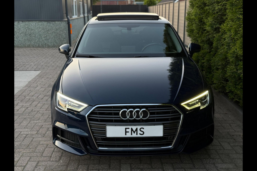 Audi A3 Sportback 35 TDI 3x S-Line Panorama CarPlay Camera