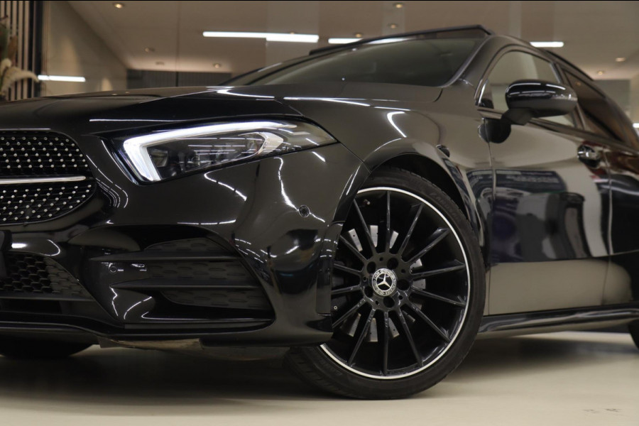Mercedes-Benz A-Klasse 220 AMG Pano/Memory/Sfeer/Camera/Laneassist/BOMVOL