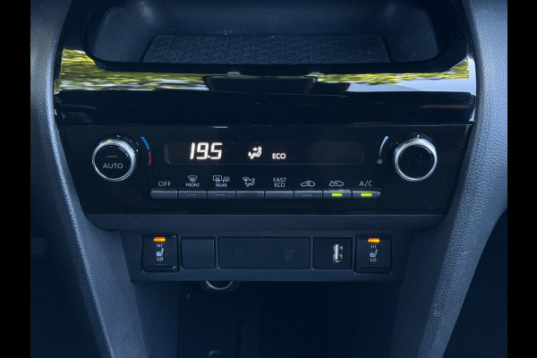 Toyota Yaris Cross 1.5 Hybrid Dynamic, achteruitrijcamera, winter pakket, 17 inch, extra getint glas,climaat control