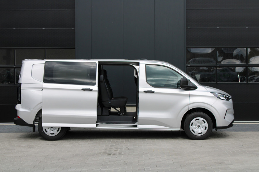 Ford Transit Custom 320 2.0 TDCI L2H1 Trend DC 150 pk - LED Koplampen - 5 Zits - 2x Schuifdeur - Stoelverwarming - Privacyglass