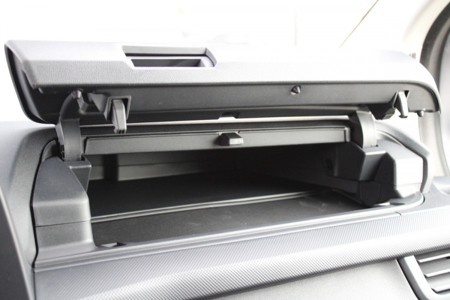 Ford Transit Custom 320 2.0 TDCI L2H1 Trend DC 150 pk - LED Koplampen - 5 Zits - 2x Schuifdeur - Stoelverwarming - Privacyglass