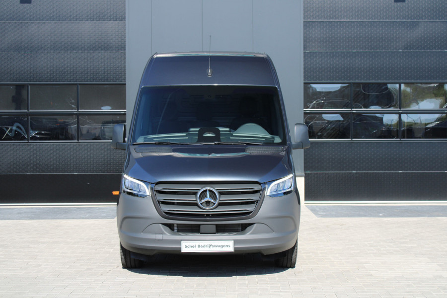 Mercedes-Benz Sprinter 317CDI L2H2 Select - LED - Mbux 10 - 3.5t Trekhaak - Geveerde Stoel - Betimmering - Camera - Carplay - Bind spot - Cruise - Rijk