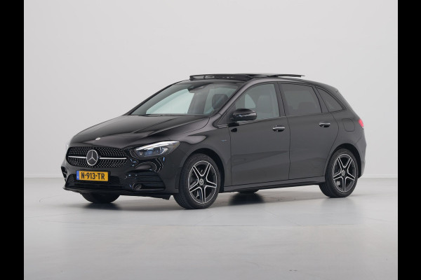 Mercedes-Benz B-Klasse 250 e Business Solution AMG Limited Panorama BurmesterSound Carplay Stoelverwarming Ambient Lighting 228