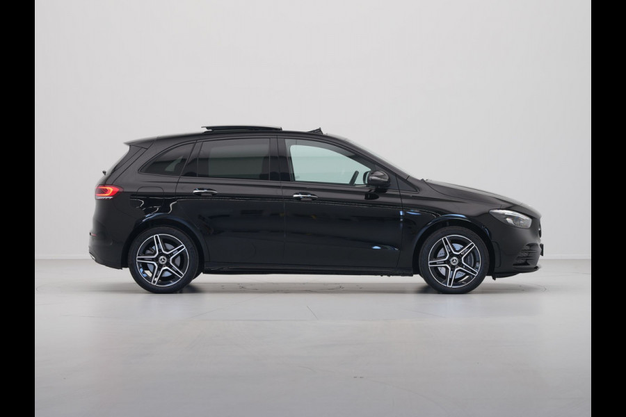 Mercedes-Benz B-Klasse 250 e Business Solution AMG Limited Panorama BurmesterSound Carplay Stoelverwarming Ambient Lighting 228