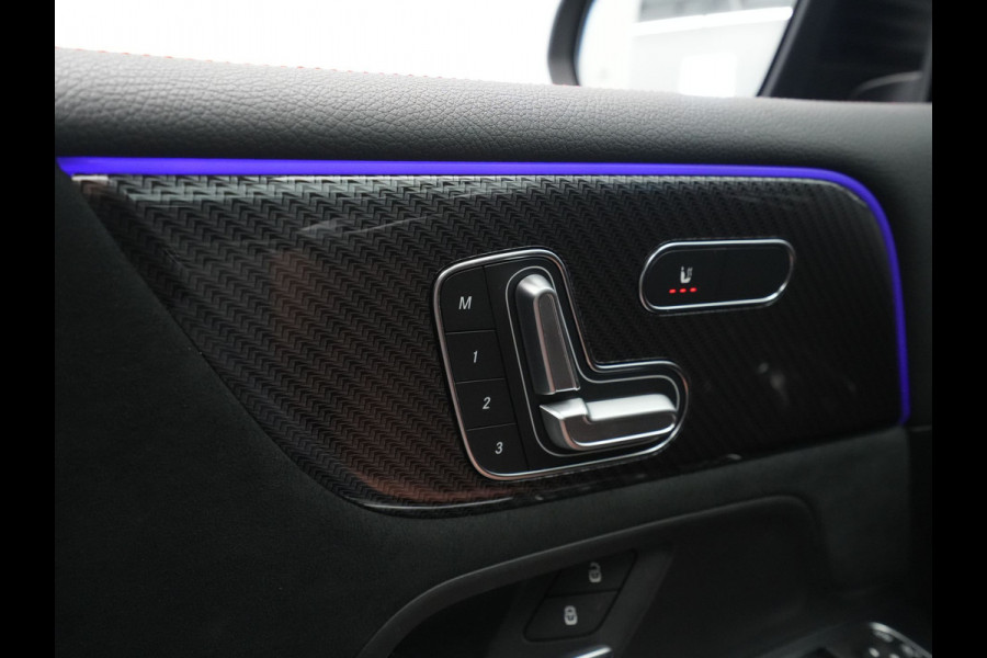 Mercedes-Benz B-Klasse 250 e Business Solution AMG Limited Panorama BurmesterSound Carplay Stoelverwarming Ambient Lighting 228