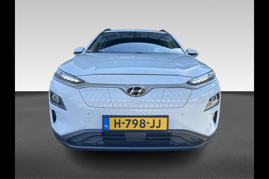 Hyundai Kona EV Premium 64 kWh