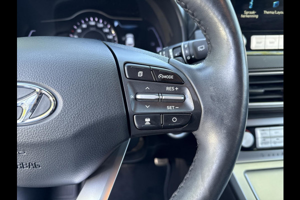 Hyundai Kona EV Premium 64 kWh