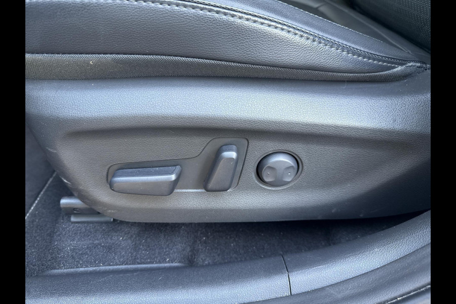 Hyundai Kona EV Premium 64 kWh