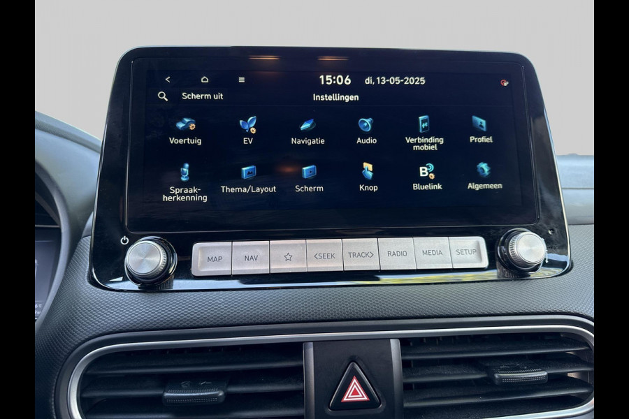 Hyundai Kona EV Premium 64 kWh
