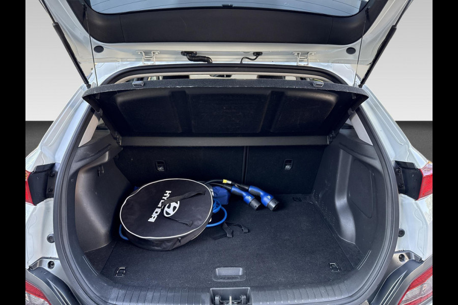 Hyundai Kona EV Premium 64 kWh
