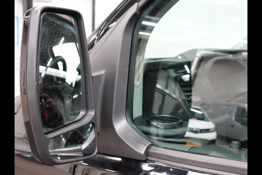 Ford Transit Custom 130 pk Automaat L1H1 Trend Navigatie Airco Cruise Control Camera Trekhaak