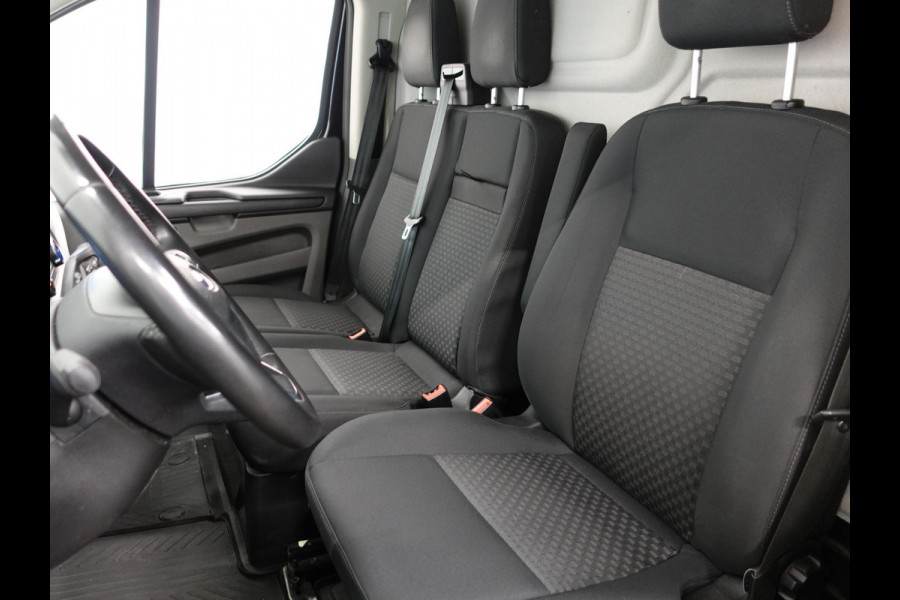 Ford Transit Custom 130 pk Automaat L1H1 Trend Navigatie Airco Cruise Control Camera Trekhaak