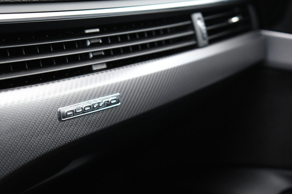 Audi RS4 Avant 2.9 TFSI quattro Pano Optic-black Massage Sfeer Camera