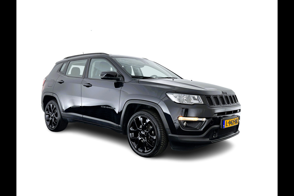 Jeep Compass 1.3T Night-Eagle Aut. *LEATHER-MICROFIBRE | NAVI-FULLMAP | KEYLESS | CAMERA | HEATED-SEATS | COMFORT-SEATS | DAB+ | ECC | LANE-ASSIST | PDC | CRUISE | 19''ALU* Jeep Compass 1.3T Night-Eagle Aut. *LEATHER-MICROFIBRE | NAVI-FULLMAP | KEYLESS | CAMERA | HEATED-SEATS | COMFORT-SEATS | DAB+ | ECC | LANE-ASSIST | PDC | CRUISE | 19''ALU*