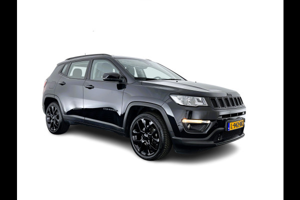 Jeep Compass 1.3T Night-Eagle Aut. *LEATHER-MICROFIBRE | NAVI-FULLMAP | KEYLESS | CAMERA | HEATED-SEATS | COMFORT-SEATS | DAB+ | ECC | LANE-ASSIST | PDC | CRUISE | 19''ALU*