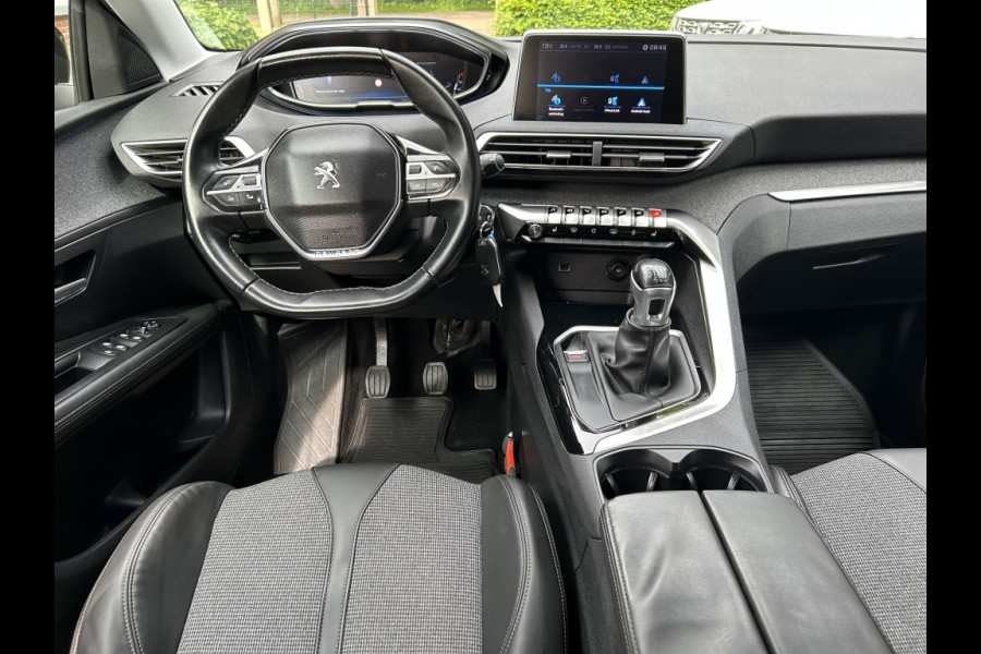 Peugeot 3008 1.2 130pk Allure Carplay, Trekhaak