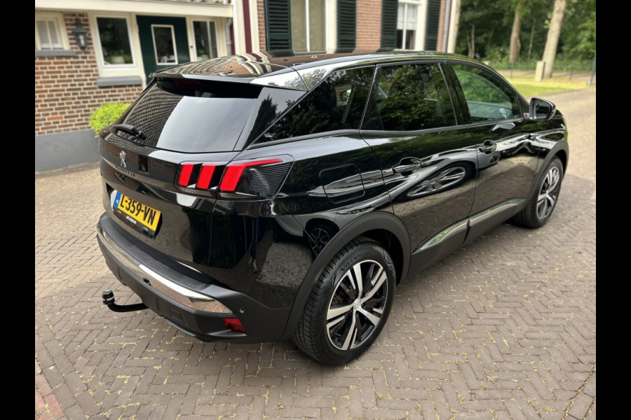 Peugeot 3008 1.2 130pk Allure Carplay, Trekhaak