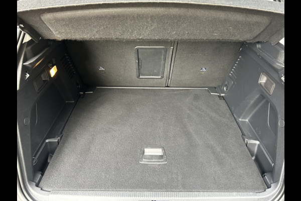 Peugeot 3008 1.2 130pk Allure Carplay, Trekhaak