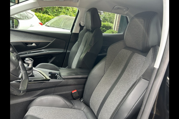 Peugeot 3008 1.2 130pk Allure Carplay, Trekhaak