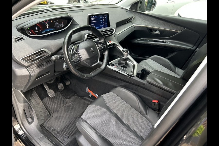 Peugeot 3008 1.2 130pk Allure Carplay, Trekhaak