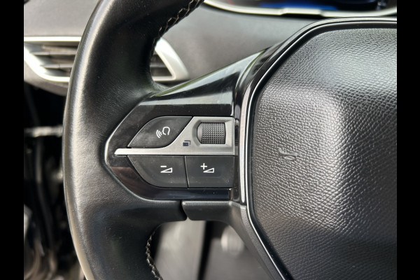 Peugeot 3008 1.2 130pk Allure Carplay, Trekhaak