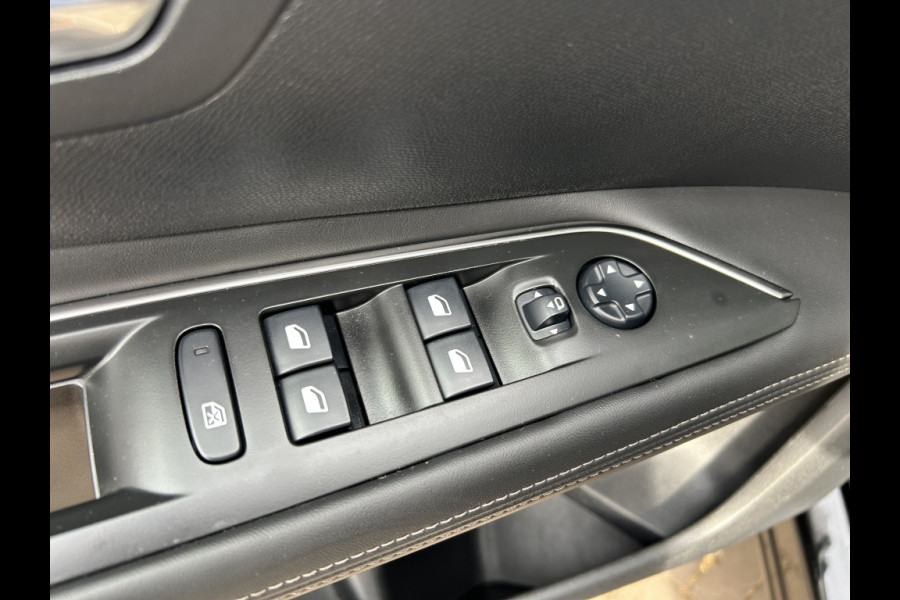 Peugeot 3008 1.2 130pk Allure Carplay, Trekhaak