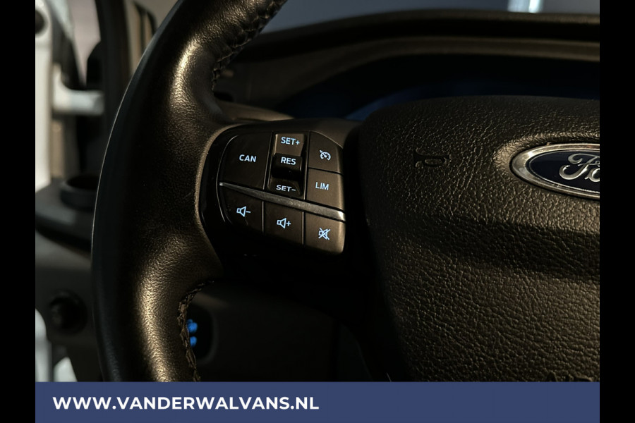 Ford Transit 2.0TDCI 131pk L3H2 Euro6 Airco | Camera | Stoelverwarming | Navigatie | Cruisecontrol | Parkeersensoren Verwarmde voorruit, Bijrijdersbank