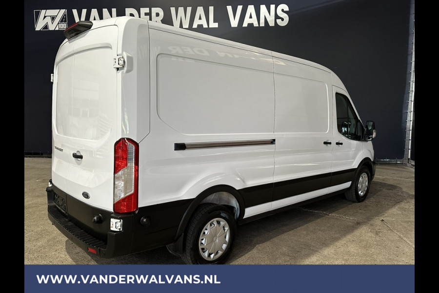 Ford Transit 2.0TDCI 131pk L3H2 Euro6 Airco | Camera | Stoelverwarming | Navigatie | Cruisecontrol | Parkeersensoren Verwarmde voorruit, Bijrijdersbank