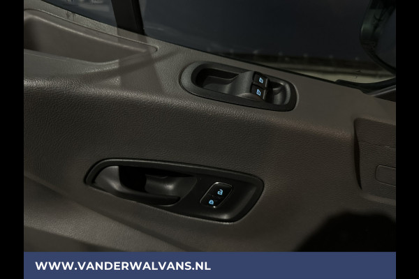 Ford Transit 2.0TDCI 131pk L3H2 Euro6 Airco | Camera | Stoelverwarming | Navigatie | Cruisecontrol | Parkeersensoren Verwarmde voorruit, Bijrijdersbank