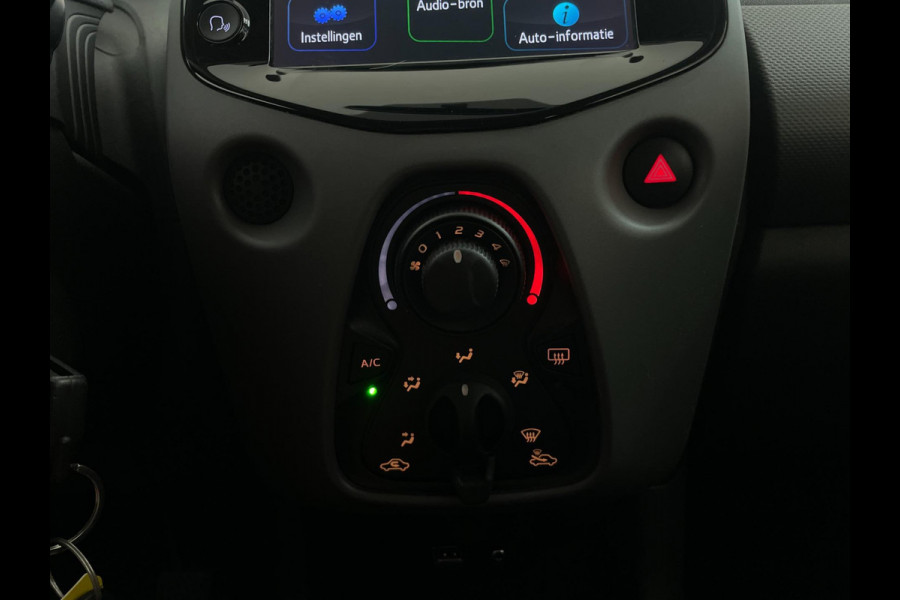 Peugeot 108 1.0 e-VTi Active AIRCO NAVI VIA APP BLUETOOTH SPARCO CAMERA CHROOM PRIVACYGLAS ZEER NETTE AUTO