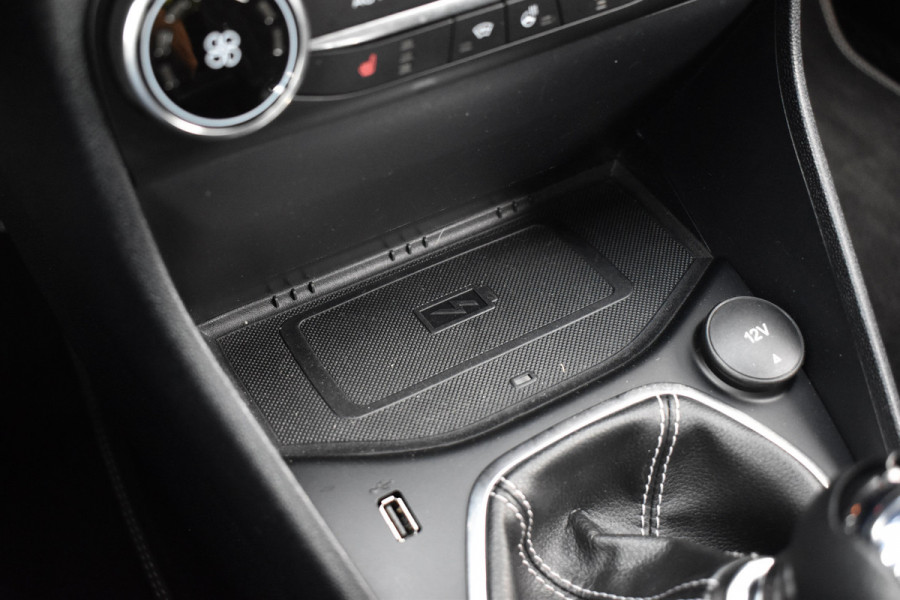 Ford Fiesta 1.5 ST-3 200pk | Recaro Seats | Camera | B&O Audio | Stuur + Stoelverwarming | CarPlay | Orig. NL |