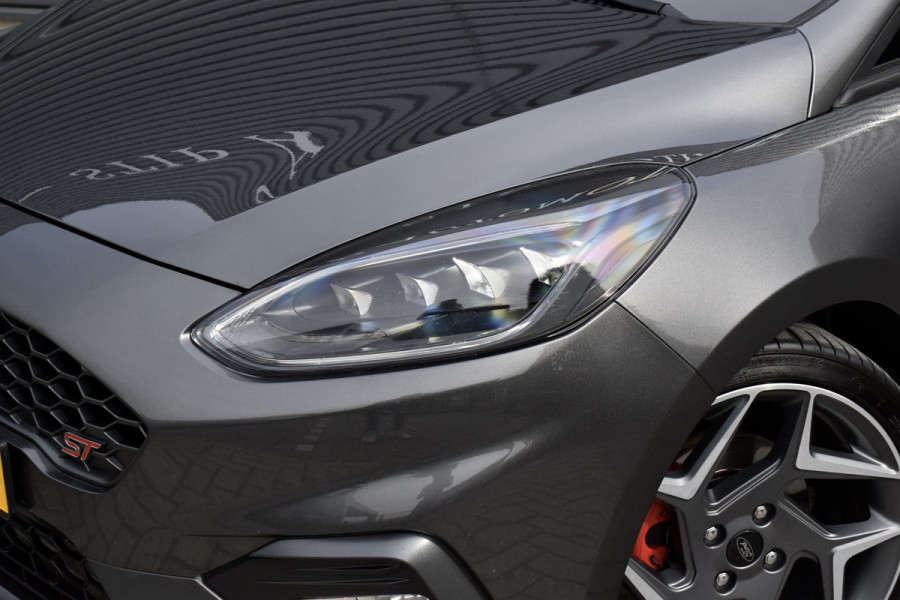 Ford Fiesta 1.5 ST-3 200pk | Recaro Seats | Camera | B&O Audio | Stuur + Stoelverwarming | CarPlay | Orig. NL |
