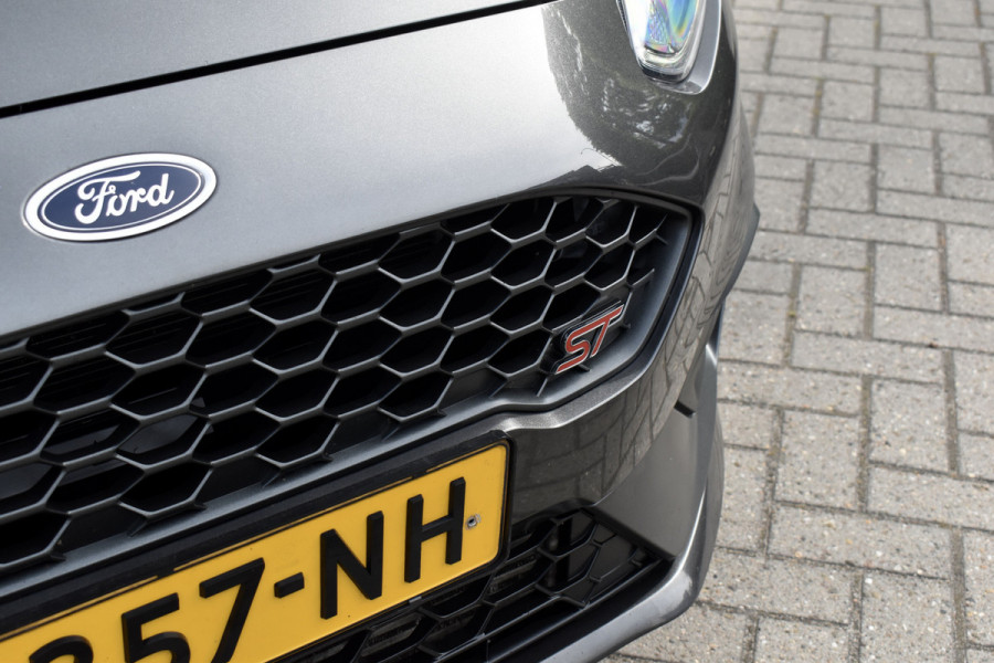 Ford Fiesta 1.5 ST-3 200pk | Recaro Seats | Camera | B&O Audio | Stuur + Stoelverwarming | CarPlay | Orig. NL |