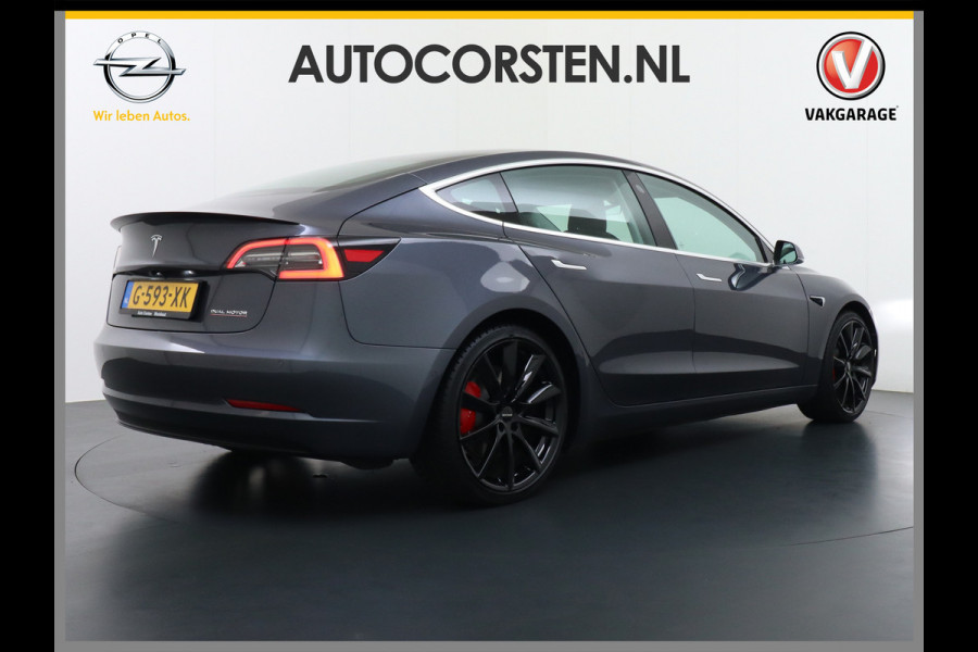 Tesla Model 3 Performance AWD 513pk 0-100 in 3,4 sec! Lmv-20" FSD-Comp.3 AutoPilot Carbon-Spoiler Premium-HiFi Pano.dak Camera Leer Adaptive-C Camera Navi LED ACC DAB Voorverwarmen interieur en Keyless via App One-Pedal-Drive Rode Remklauwen Origineel Nederlandse auto! Nieuwprijs €65.680 Garantie op Accu/Motor tot 21-12-2027 max 192.000km