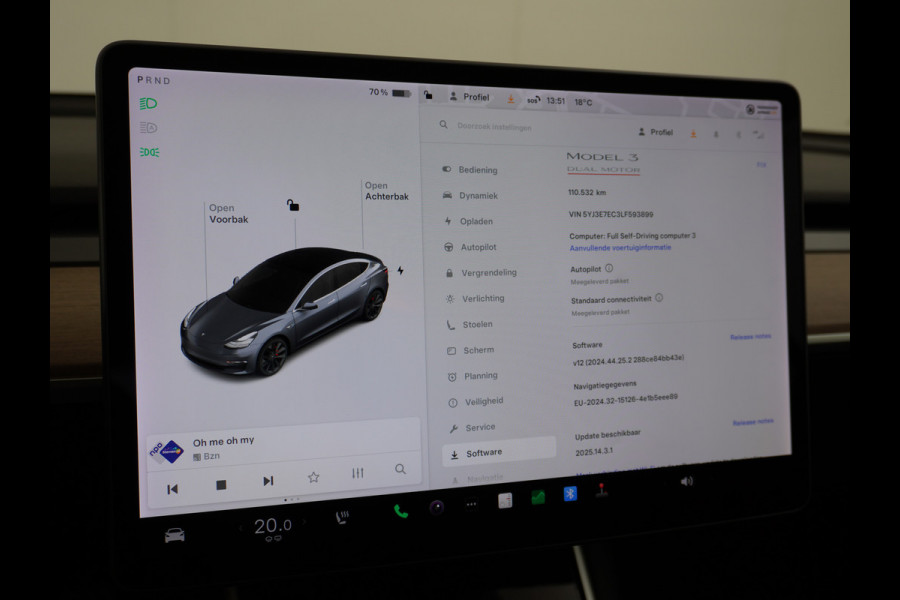 Tesla Model 3 Performance AWD 513pk 0-100 in 3,4 sec! Lmv-20" FSD-Comp.3 AutoPilot Carbon-Spoiler Premium-HiFi Pano.dak Camera Leer Adaptive-C Camera Navi LED ACC DAB Voorverwarmen interieur en Keyless via App One-Pedal-Drive Rode Remklauwen Origineel Nederlandse auto! Nieuwprijs €65.680 Garantie op Accu/Motor tot 21-12-2027 max 192.000km