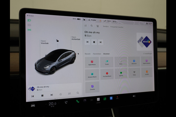 Tesla Model 3 Performance AWD 513pk 0-100 in 3,4 sec! Lmv-20" FSD-Comp.3 AutoPilot Carbon-Spoiler Premium-HiFi Pano.dak Camera Leer Adaptive-C Camera Navi LED ACC DAB Voorverwarmen interieur en Keyless via App One-Pedal-Drive Rode Remklauwen Origineel Nederlandse auto! Nieuwprijs €65.680 Garantie op Accu/Motor tot 21-12-2027 max 192.000km