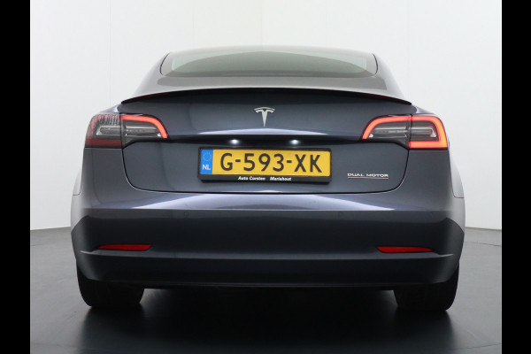 Tesla Model 3 Performance AWD 513pk 0-100 in 3,4 sec! Lmv-20" FSD-Comp.3 AutoPilot Carbon-Spoiler Premium-HiFi Pano.dak Camera Leer Adaptive-C Camera Navi LED ACC DAB Voorverwarmen interieur en Keyless via App One-Pedal-Drive Rode Remklauwen Origineel Nederlandse auto! Nieuwprijs €65.680 Garantie op Accu/Motor tot 21-12-2027 max 192.000km